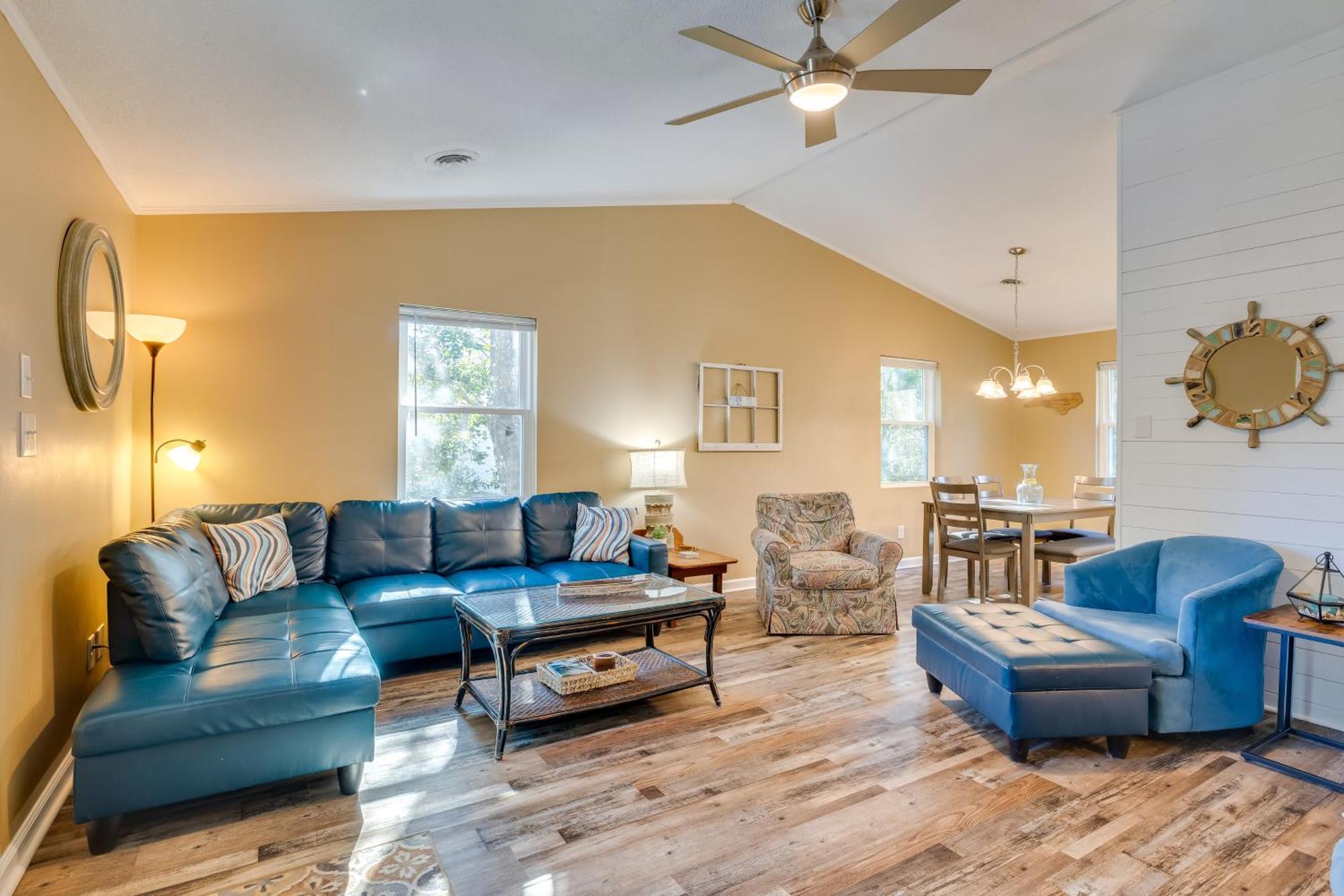 Lovely Emerald Isle Home, Walk To Beach! Exterior foto
