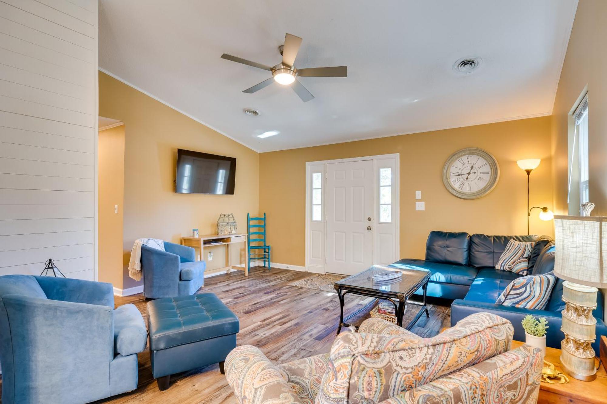 Lovely Emerald Isle Home, Walk To Beach! Exterior foto