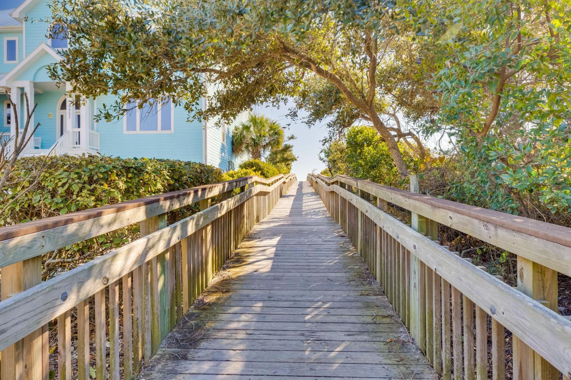 Lovely Emerald Isle Home, Walk To Beach! Exterior foto