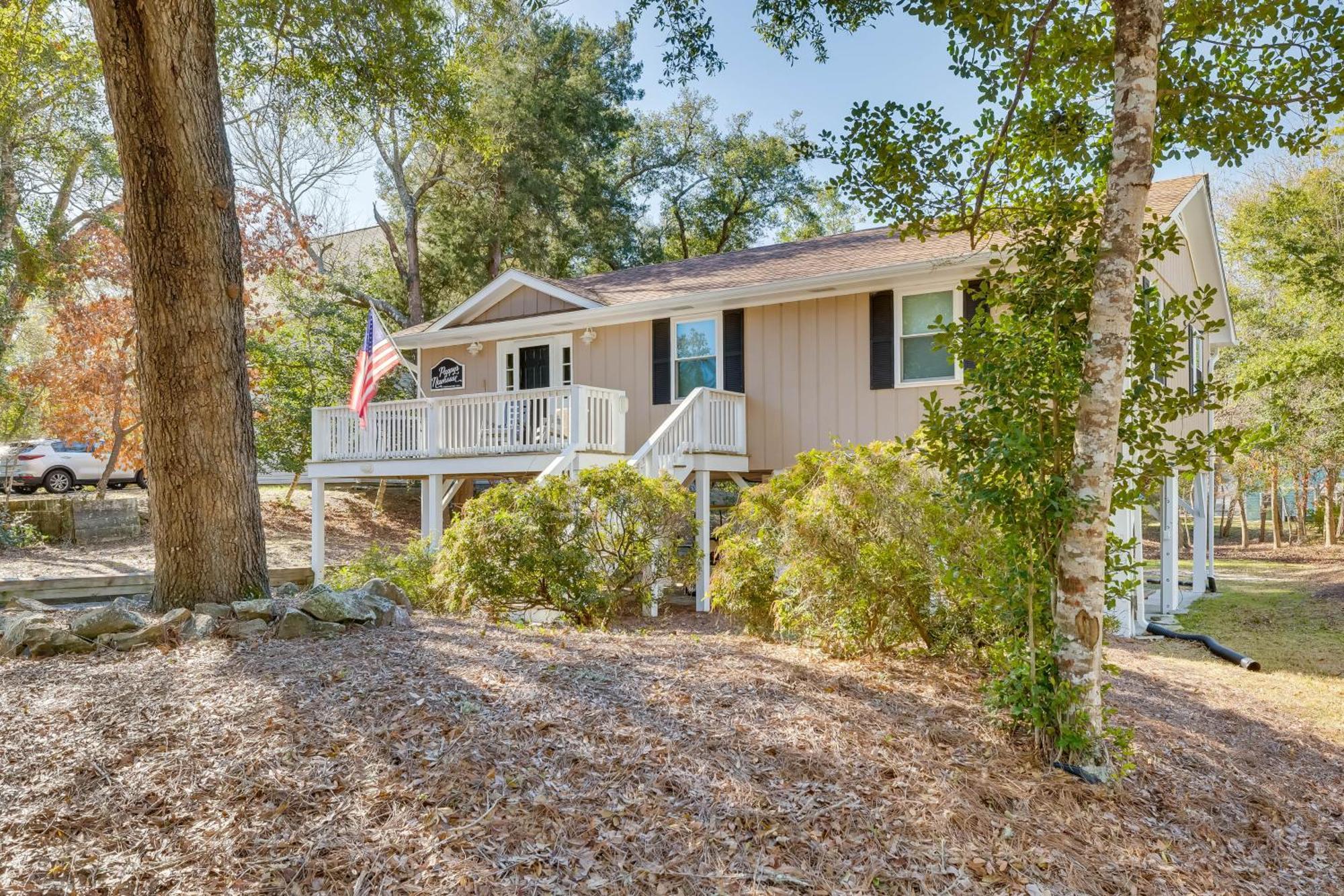 Lovely Emerald Isle Home, Walk To Beach! Exterior foto